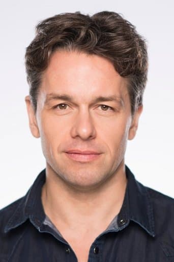 Julian Ovenden's photo