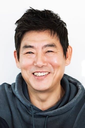 Sung Dong-il's photo