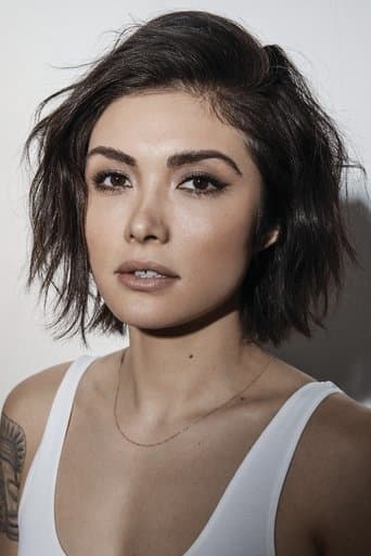 Daniella Pineda's photo