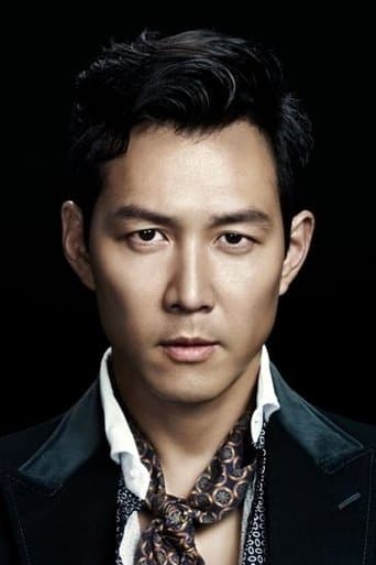 Lee Jung-jae's photo