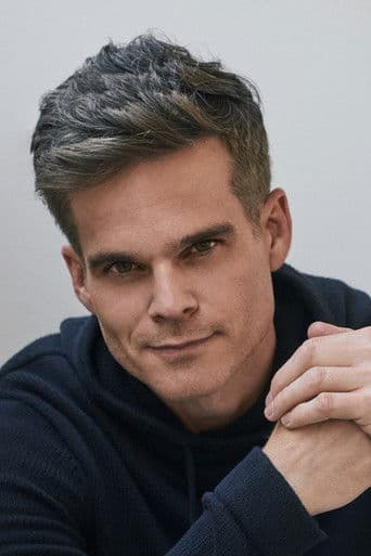 Greg Rikaart's photo