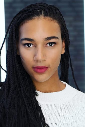 Marie Mouroum's photo