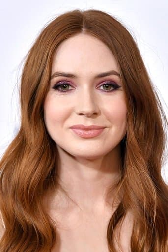 Karen Gillan's photo