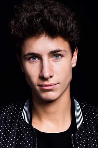 Juanpa Zurita's photo