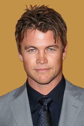 Luke Hemsworth's photo