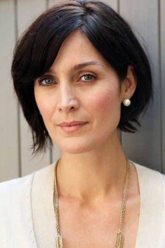 Carrie-Anne Moss's photo